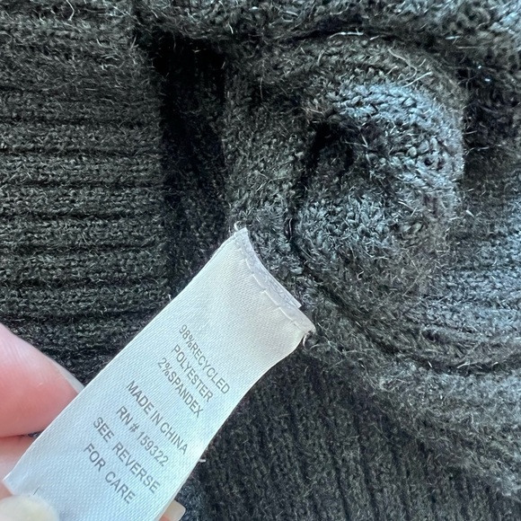 Central Park West Bailey Off The Shoulder Sweater - Picture 15 of 16